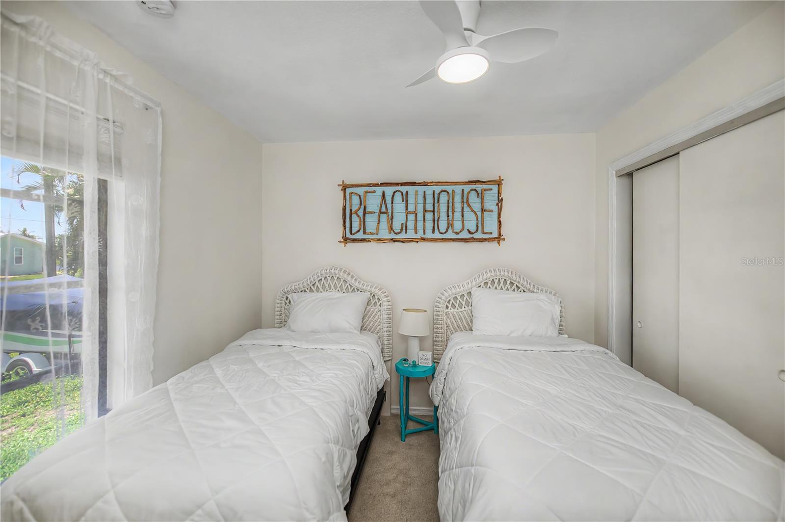 520 BOARDMAN DR, PUNTA GORDA, FL, 33950