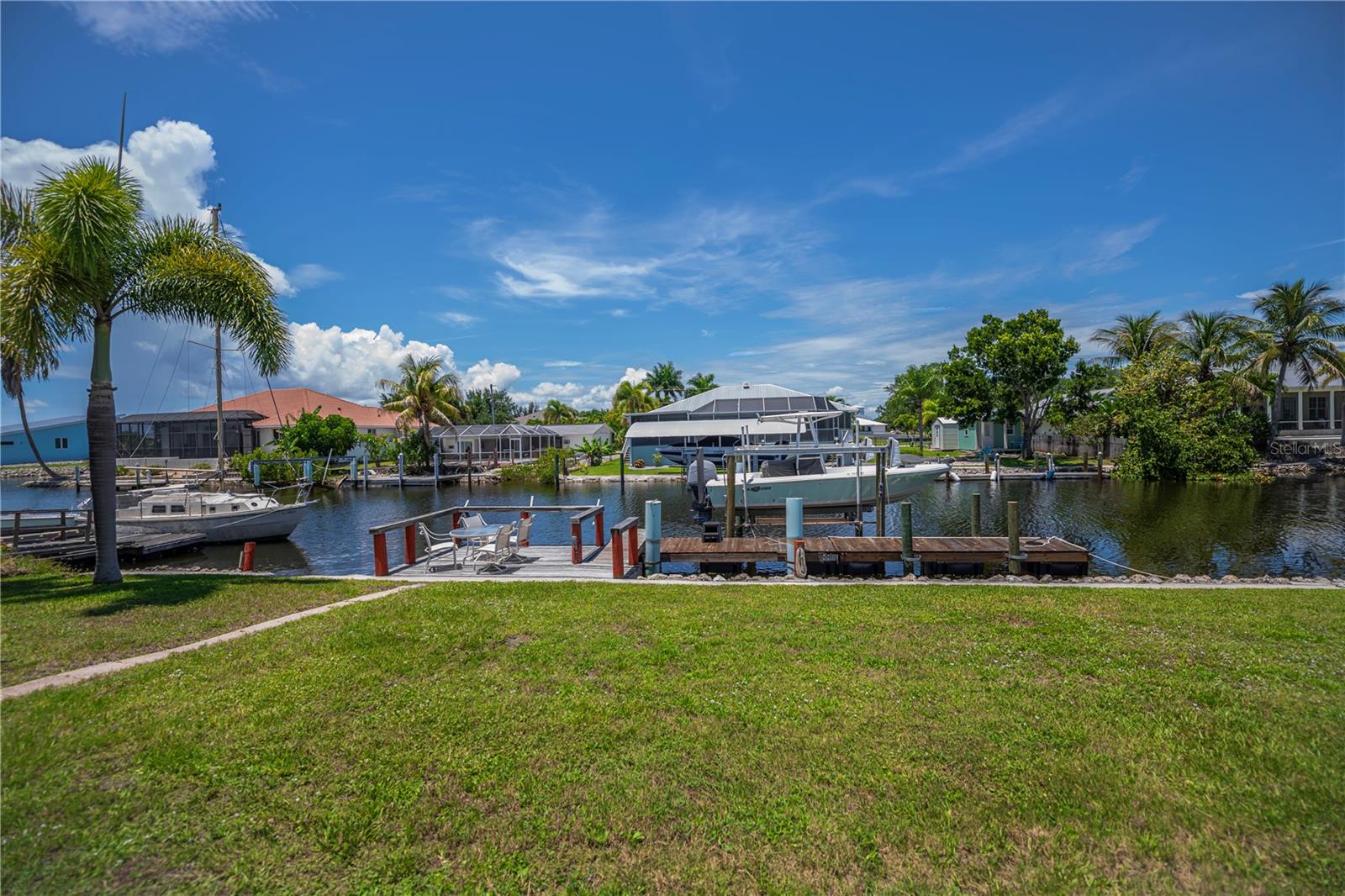 520 BOARDMAN DR, PUNTA GORDA, FL, 33950