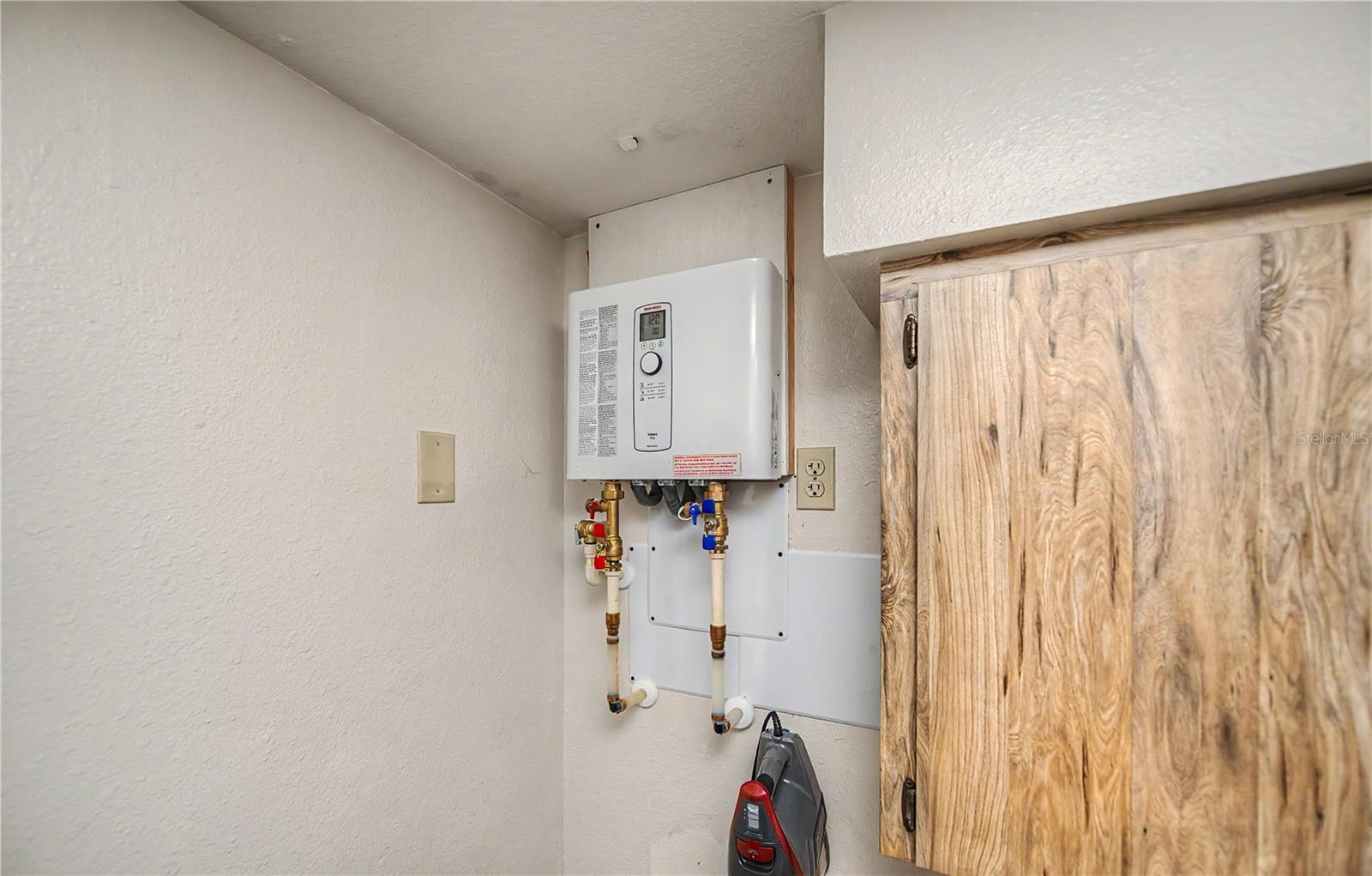 520 BOARDMAN DR, PUNTA GORDA, FL, 33950