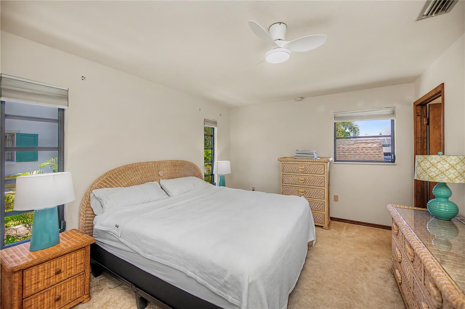 520 BOARDMAN DR, PUNTA GORDA, FL, 33950