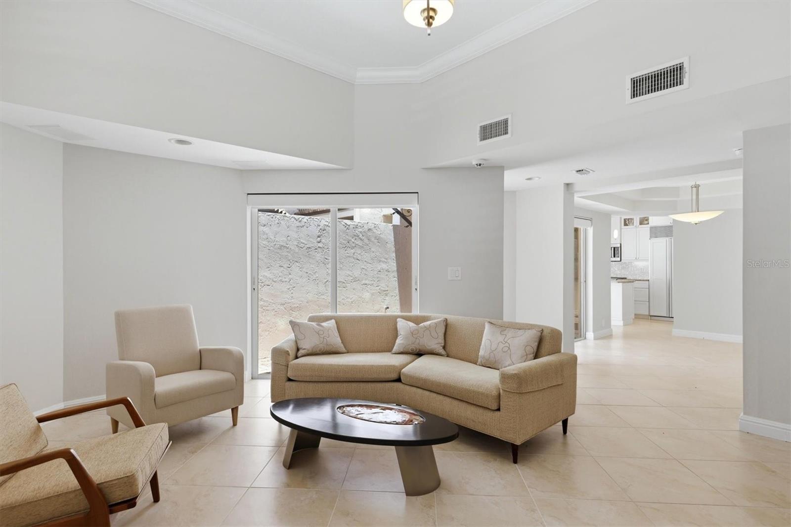 200 COCOANUT AVE #5, SARASOTA, FL, 34236