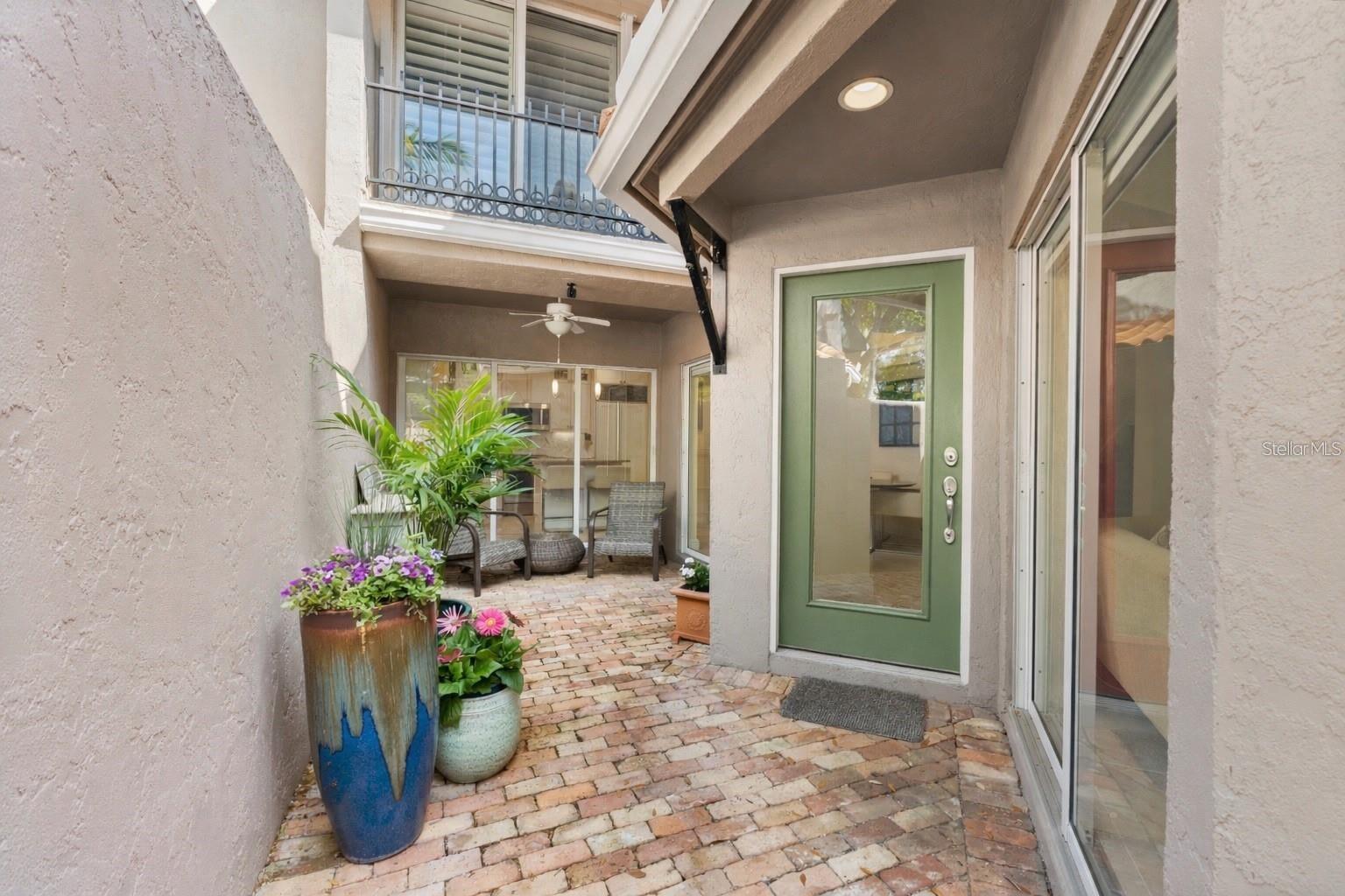 200 COCOANUT AVE #5, SARASOTA, FL, 34236