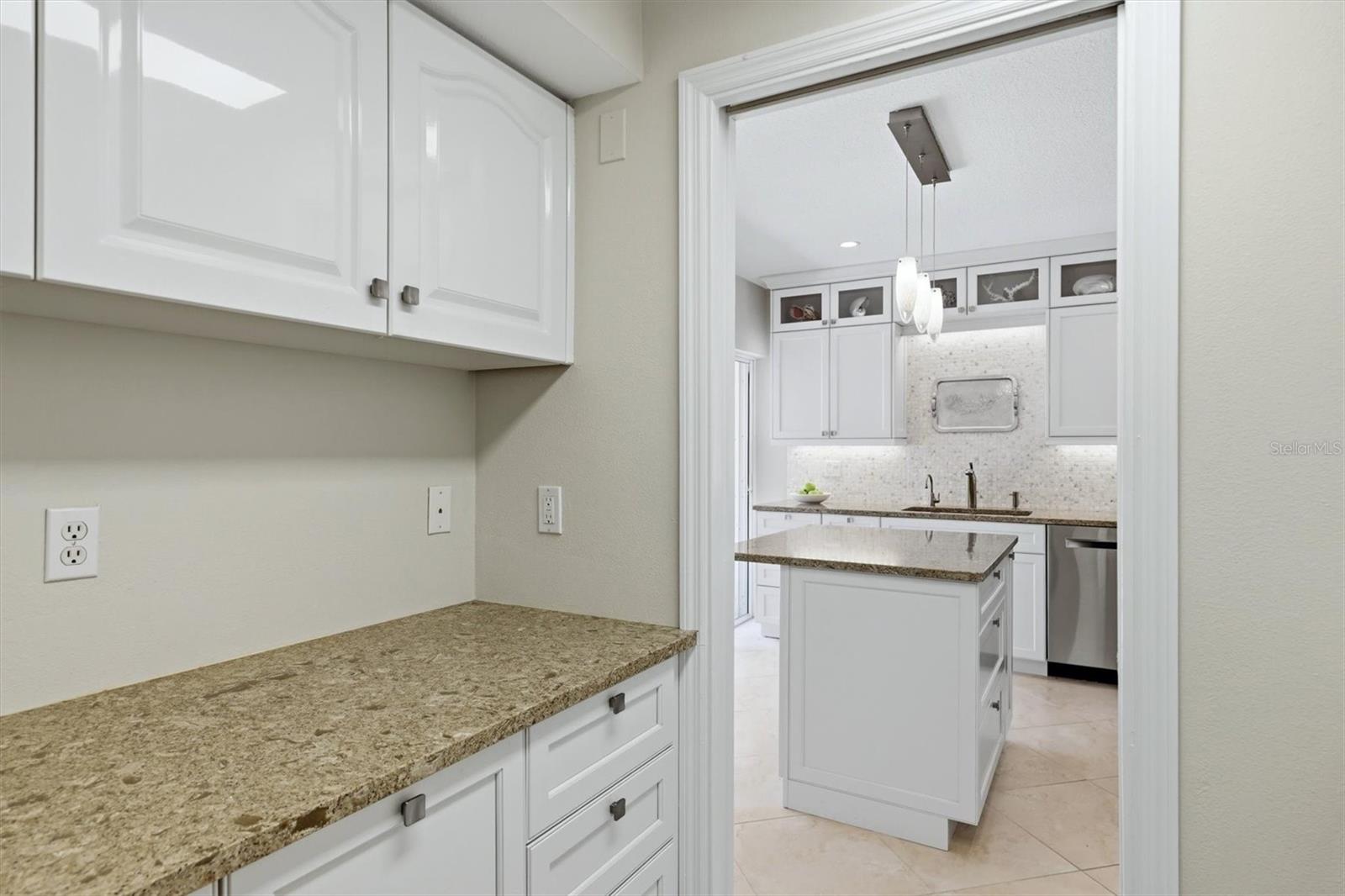 200 COCOANUT AVE #5, SARASOTA, FL, 34236