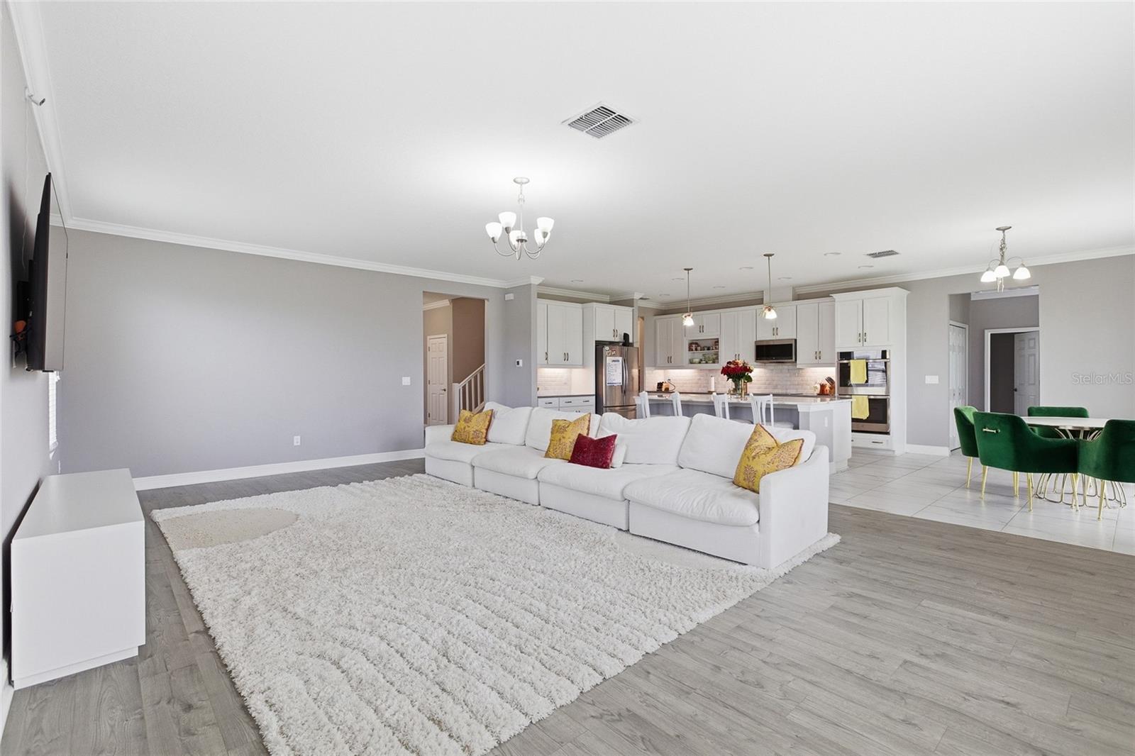 9844 CABERNET AVE, SEFFNER, FL, 33584