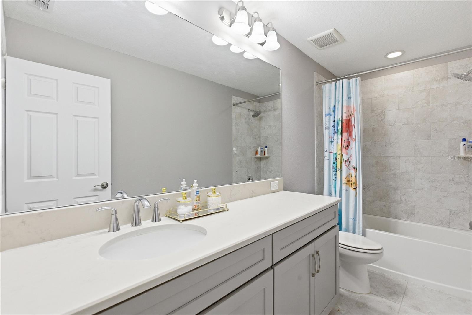 9844 CABERNET AVE, SEFFNER, FL, 33584