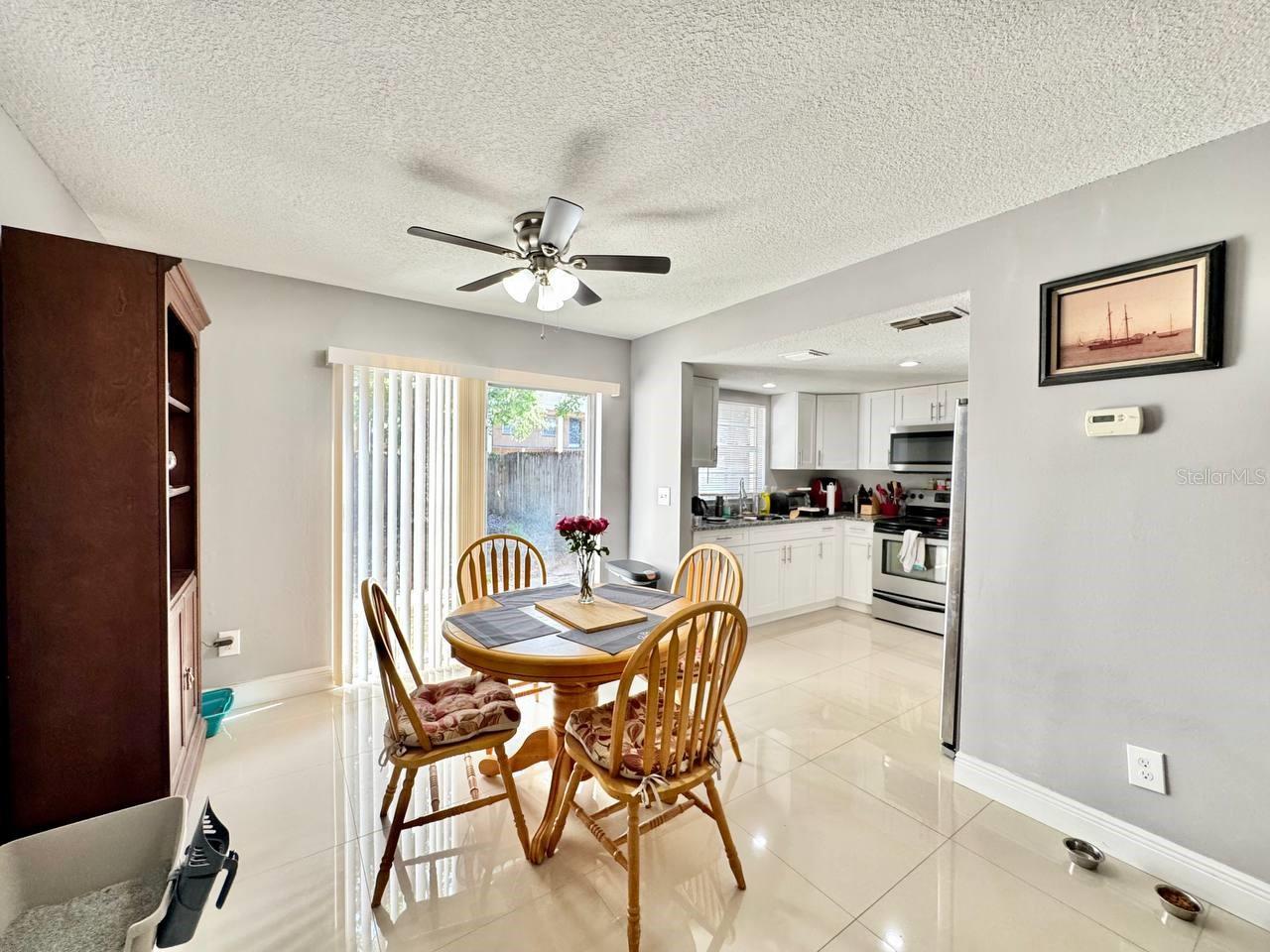 5216 TENNIS COURT CIR #5216, TAMPA, FL, 33617