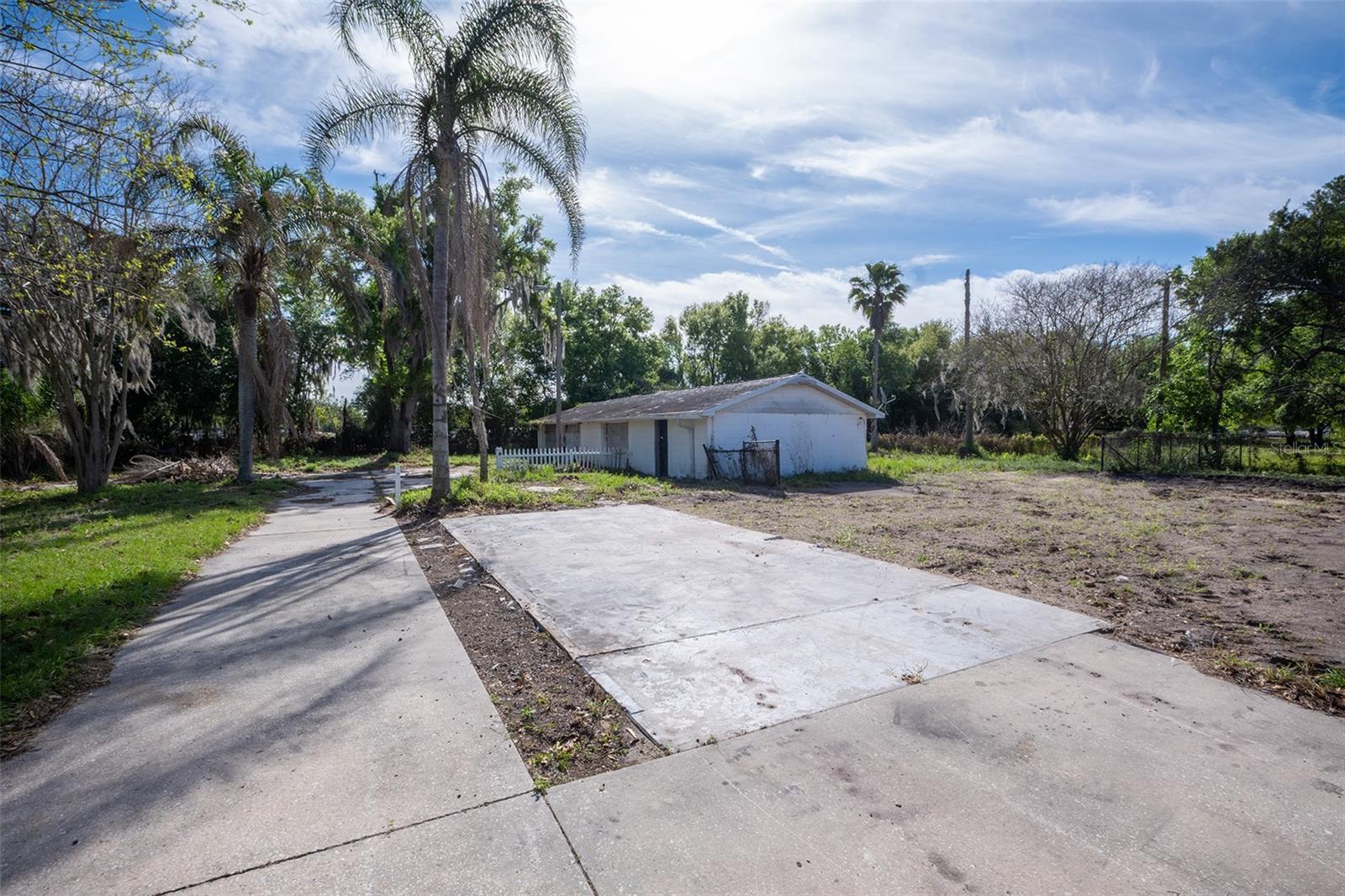 2910 FRANK MOORE RD, PLANT CITY, FL, 33566