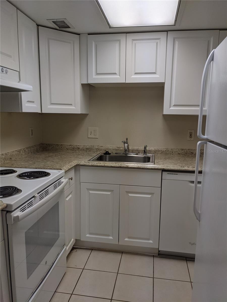 944 LAKE DESTINY RD #E, ALTAMONTE SPRINGS, FL, 32714