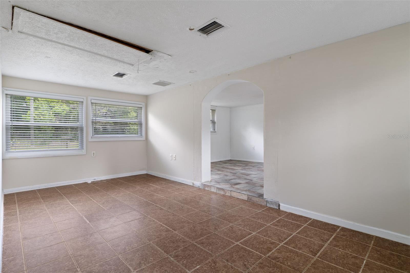 7741 E SPANISH TRL, FLORAL CITY, FL, 34436