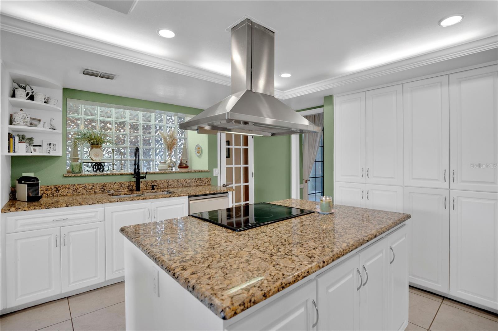 1367 CAMPBELL ST, ORLANDO, FL, 32806