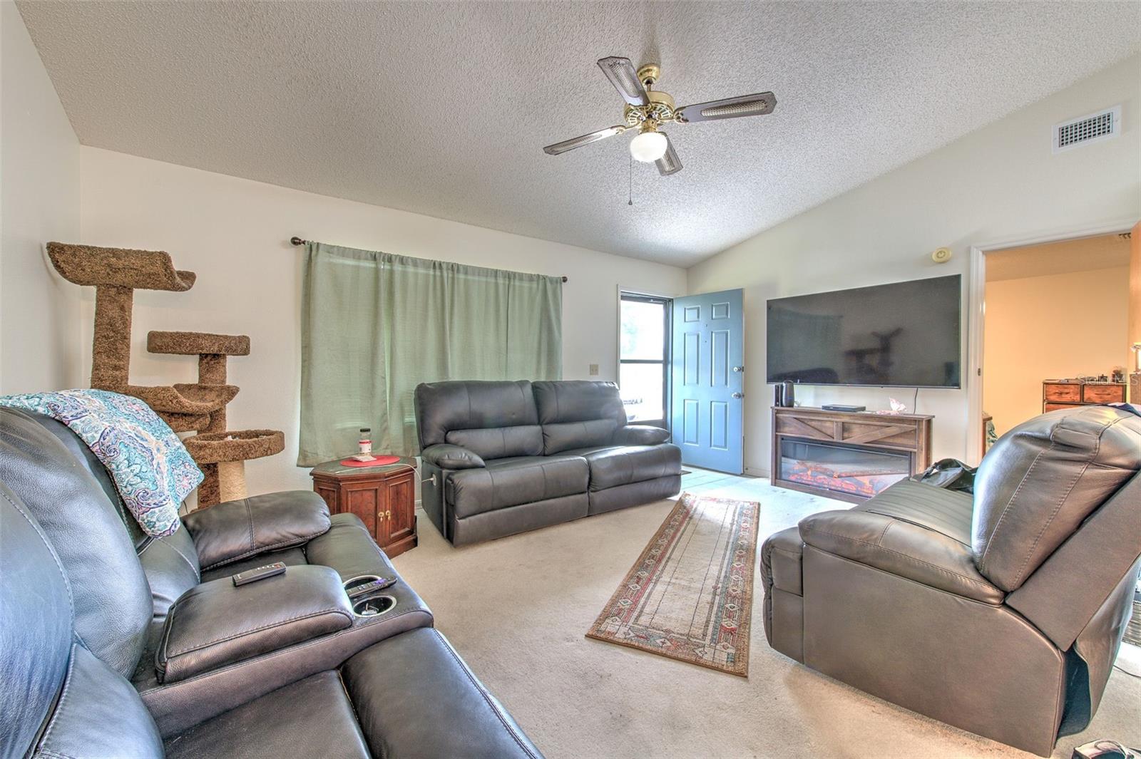 38620 ALPHA AVE, ZEPHYRHILLS, FL, 33540