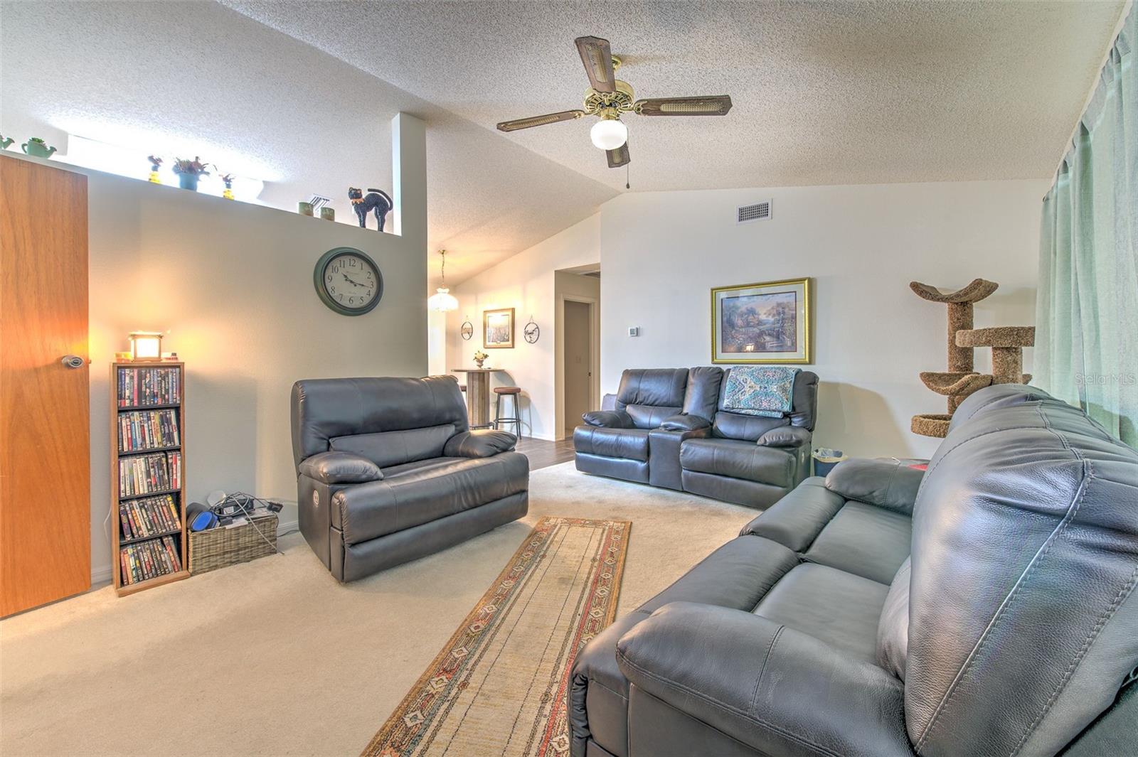 38620 ALPHA AVE, ZEPHYRHILLS, FL, 33540