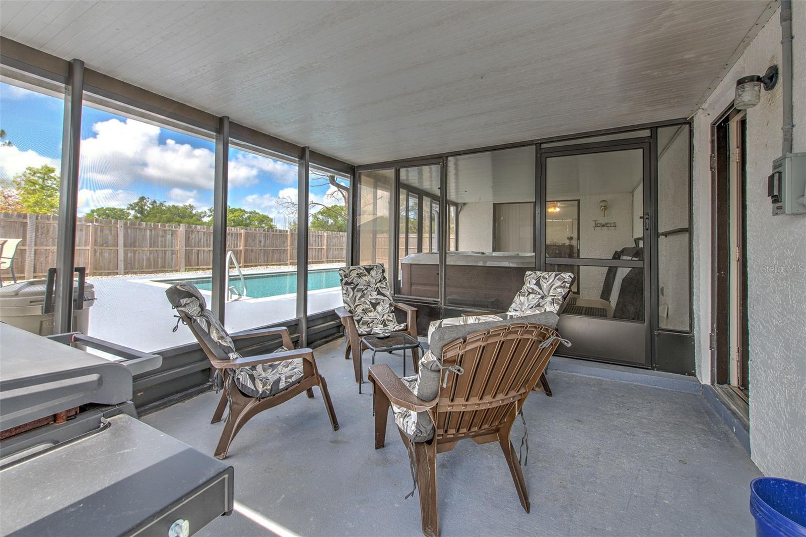 38620 ALPHA AVE, ZEPHYRHILLS, FL, 33540