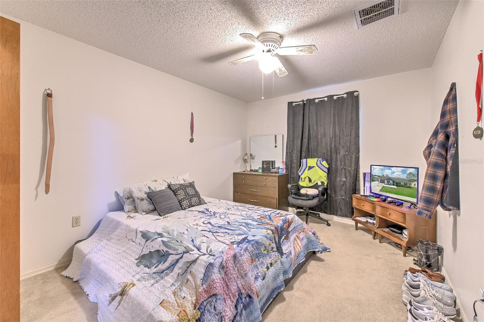 38620 ALPHA AVE, ZEPHYRHILLS, FL, 33540