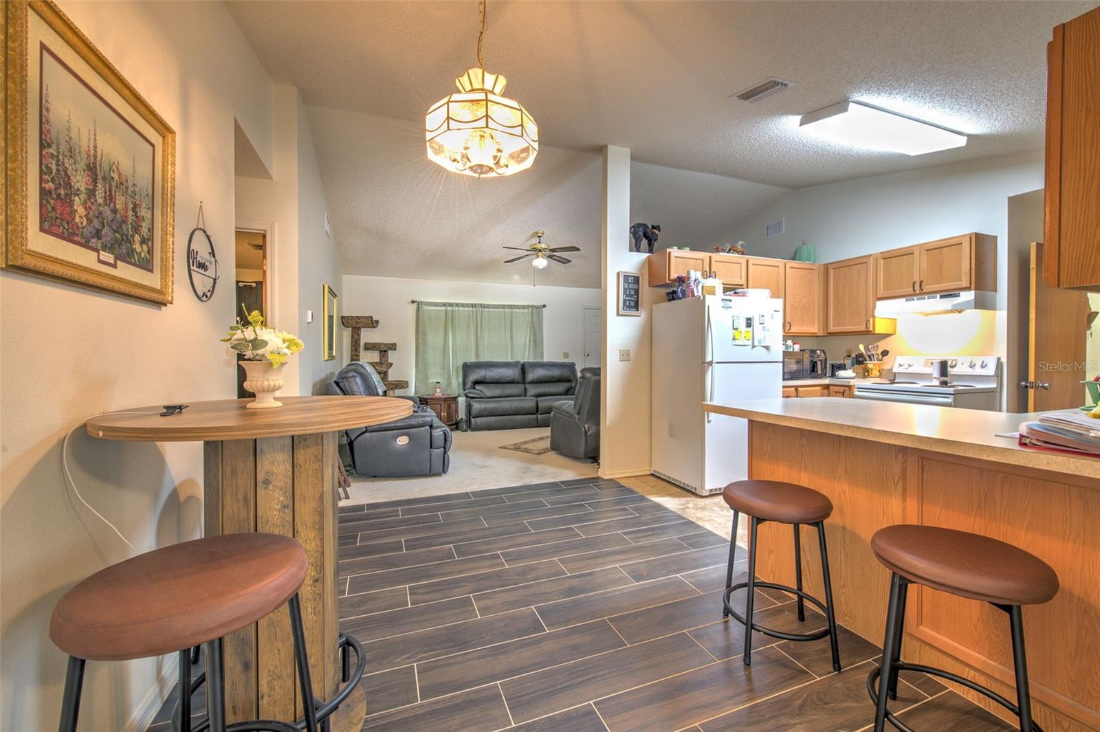 38620 ALPHA AVE, ZEPHYRHILLS, FL, 33540