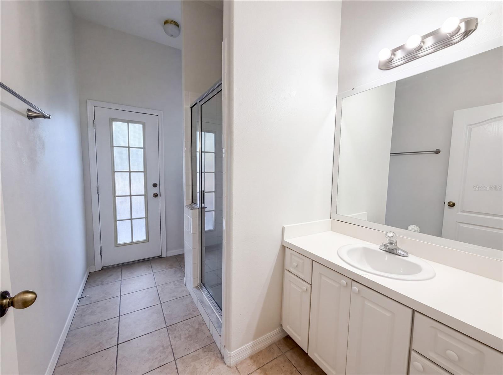 203 TAYLOR BAY LN, BRANDON, FL, 33510