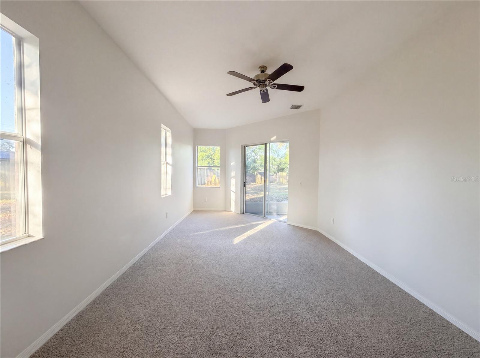 203 TAYLOR BAY LN, BRANDON, FL, 33510