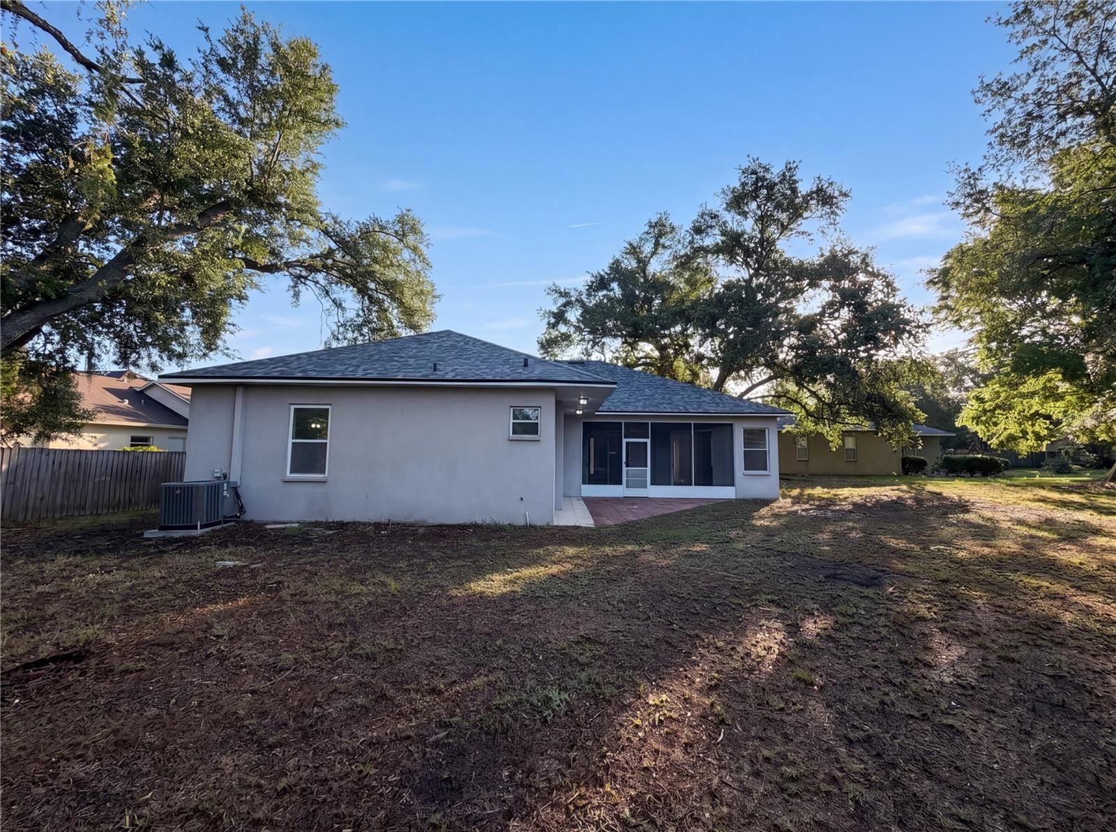 203 TAYLOR BAY LN, BRANDON, FL, 33510