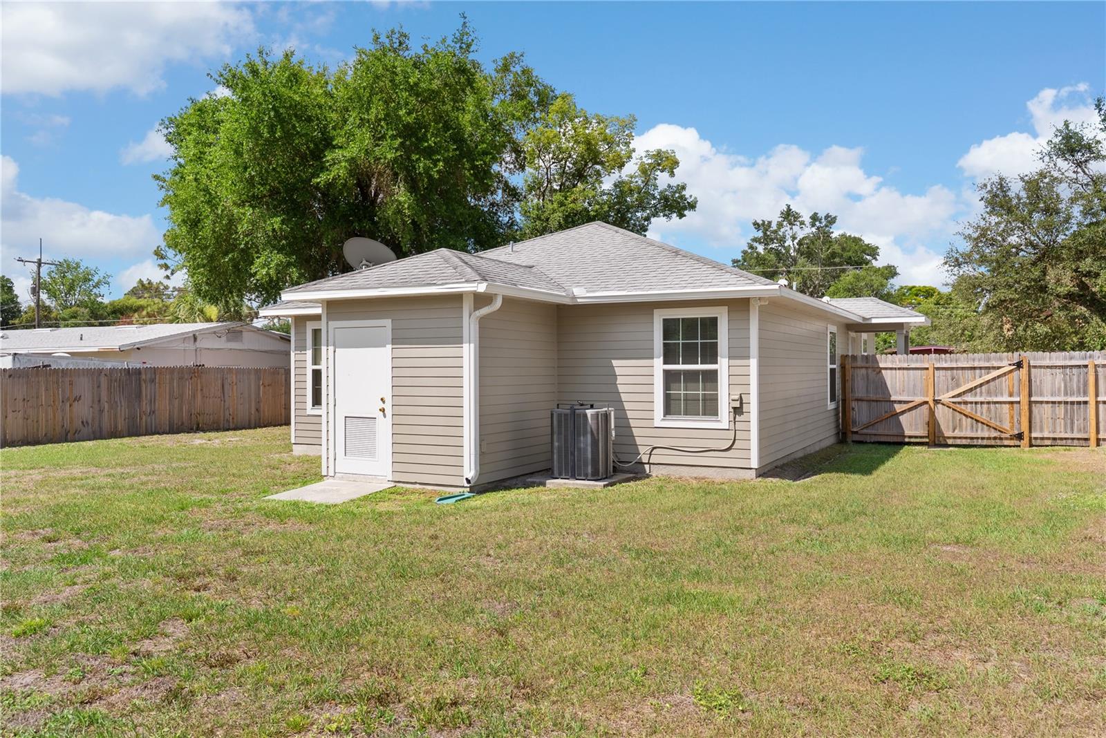 1411 ROGER BABSON RD, ORLANDO, FL, 32808