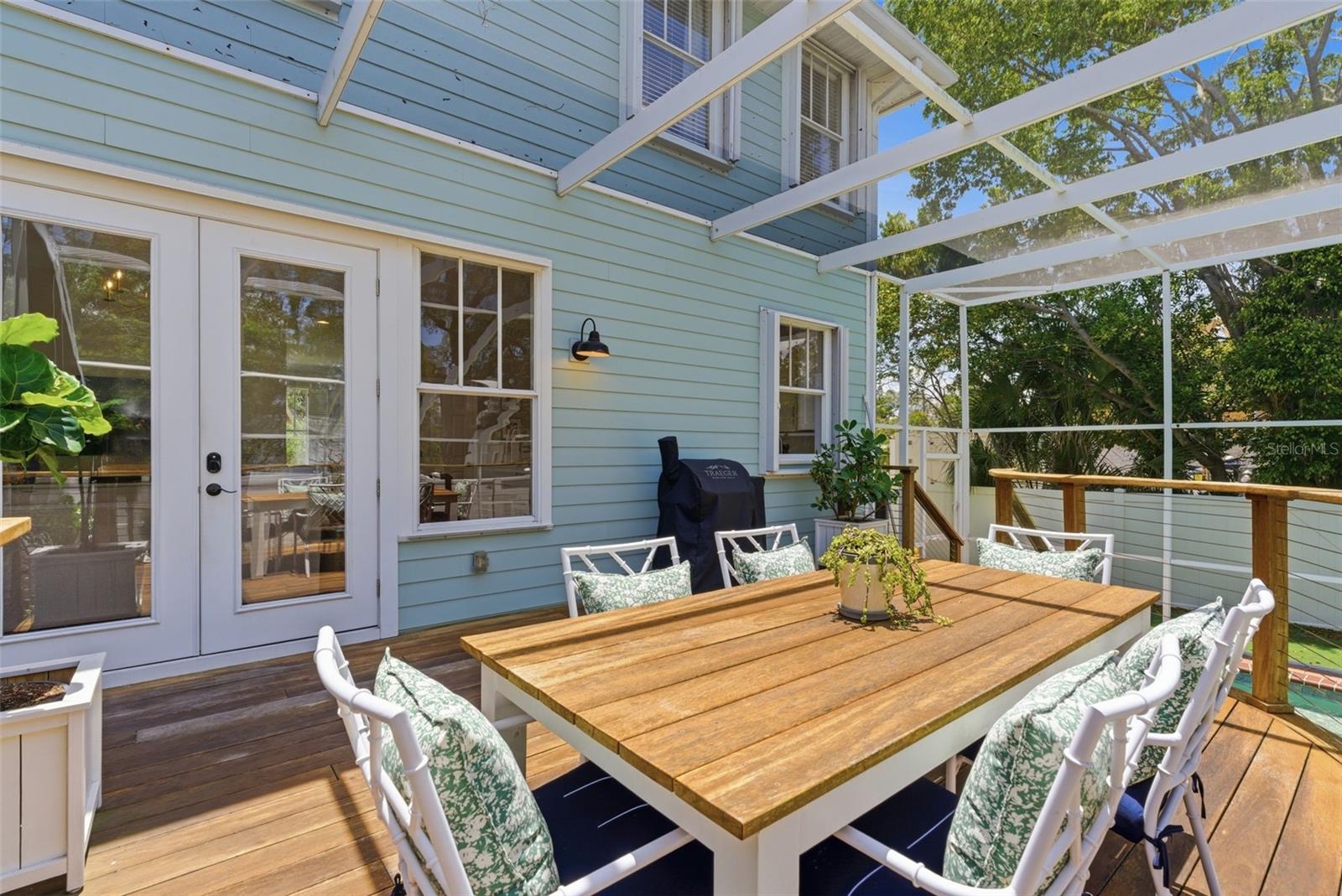 2803 W AVERILL AVE, TAMPA, FL, 33611