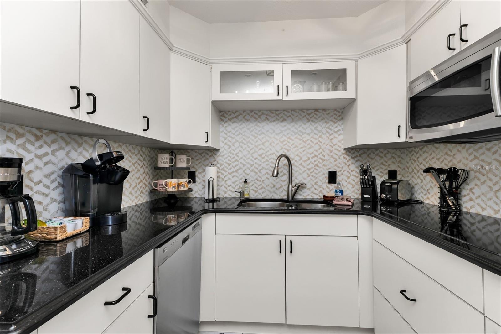 700 W VENICE AVE #206, VENICE, FL, 34285
