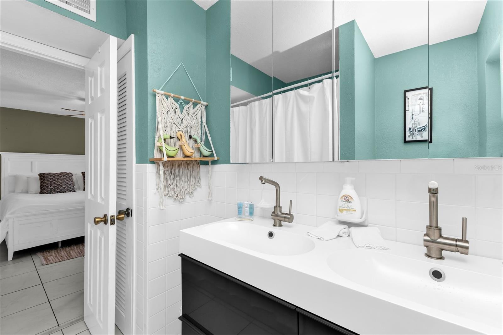 700 W VENICE AVE #206, VENICE, FL, 34285