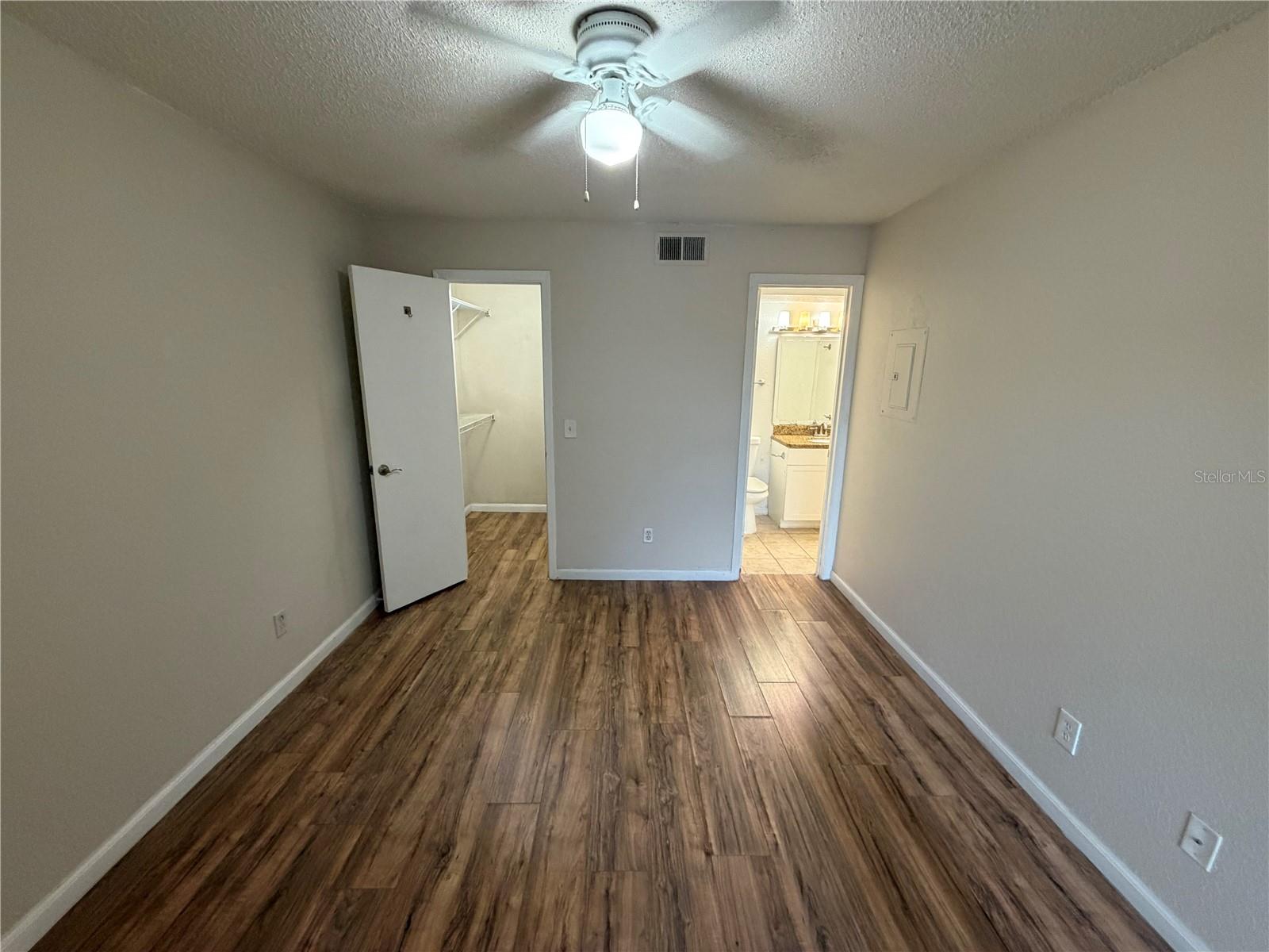 5128 CONROY RD #725, ORLANDO, FL, 32811