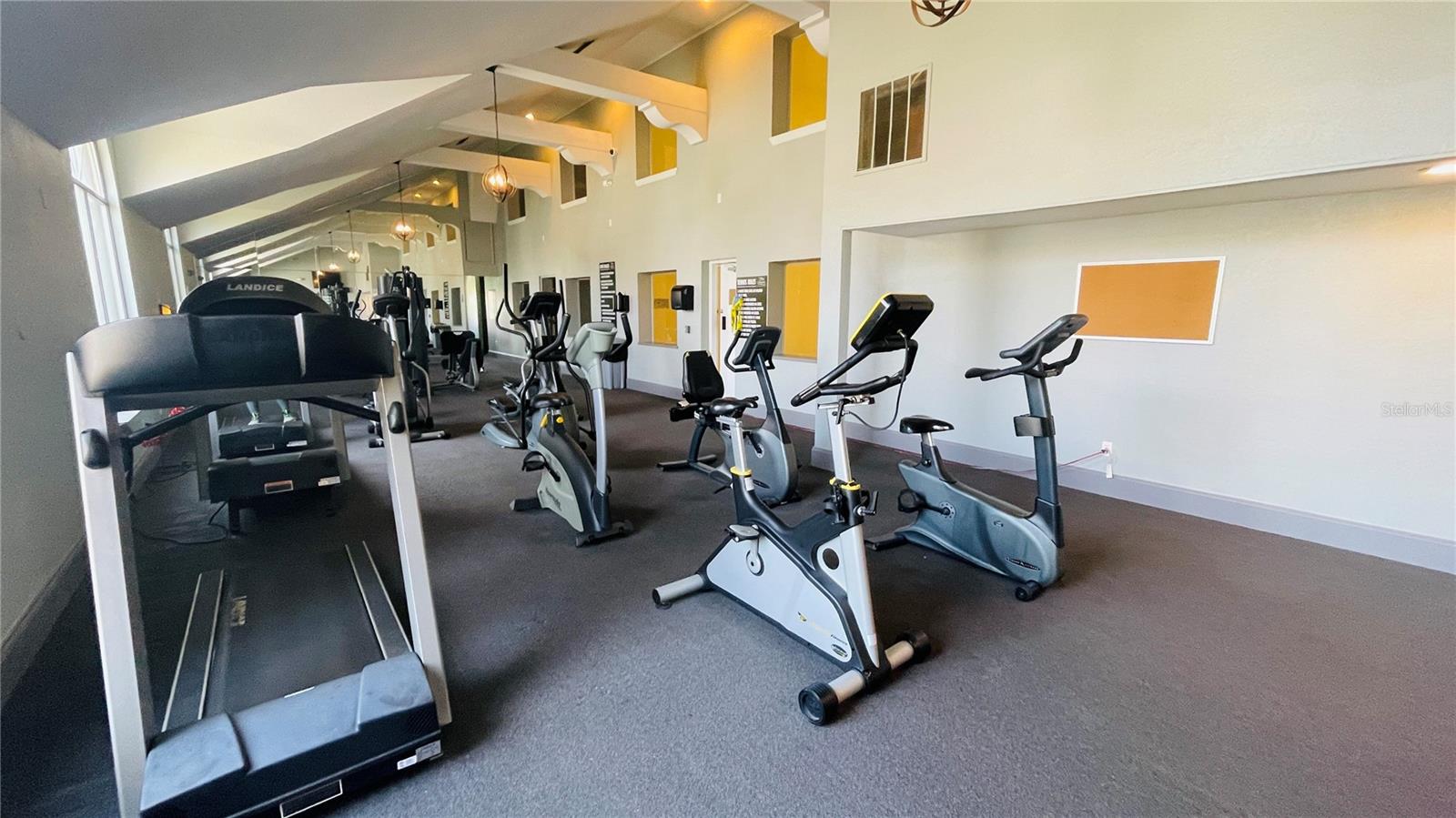 5128 CONROY RD #725, ORLANDO, FL, 32811