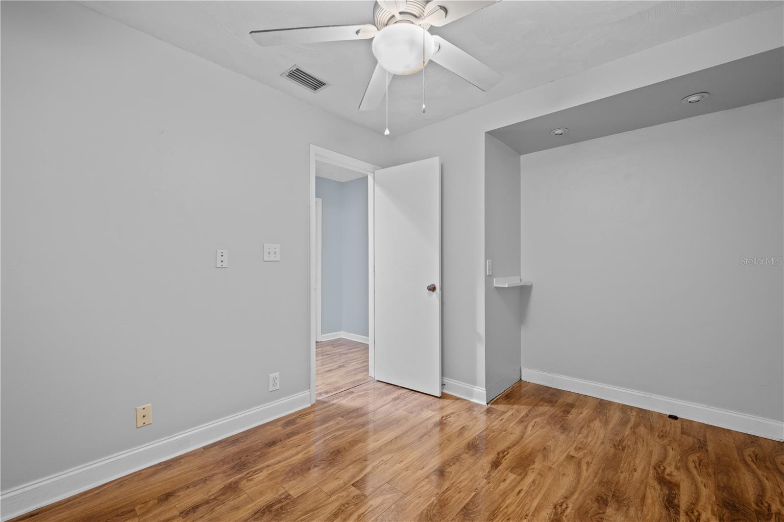 LAKE FOREST UNIT 1, LUTZ, FL, 33559