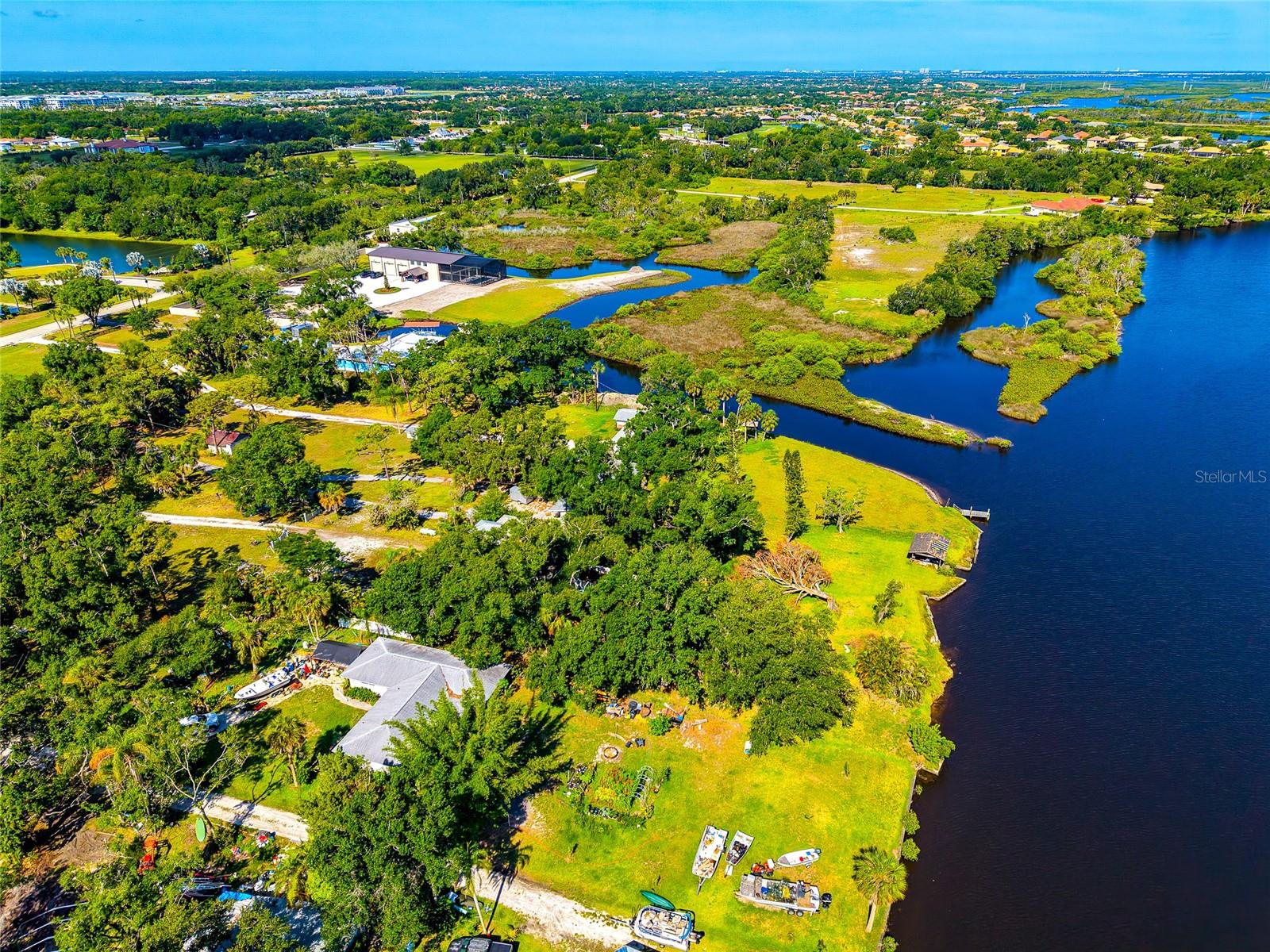 11903 UPPER MANATEE RIVER RD, BRADENTON, FL, 34212