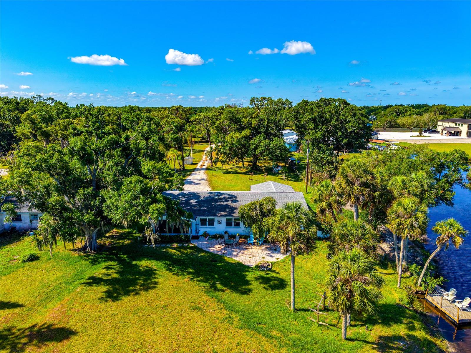 11903 UPPER MANATEE RIVER RD, BRADENTON, FL, 34212