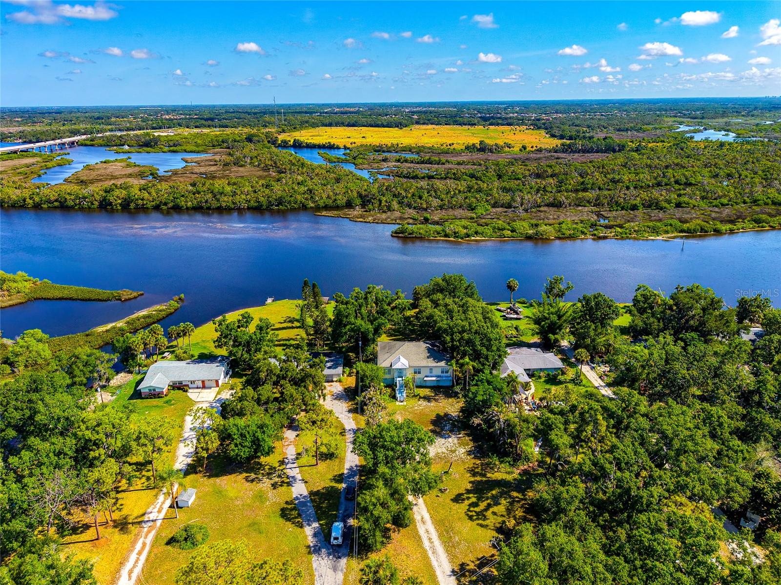 11903 UPPER MANATEE RIVER RD, BRADENTON, FL, 34212