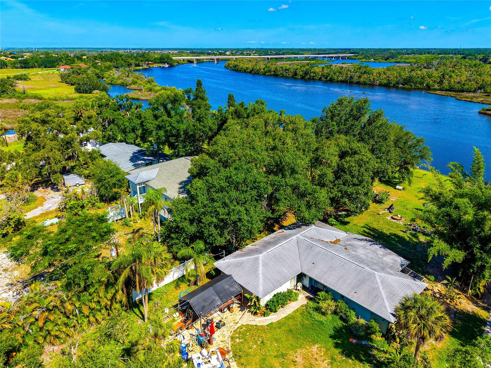 11903 UPPER MANATEE RIVER RD, BRADENTON, FL, 34212