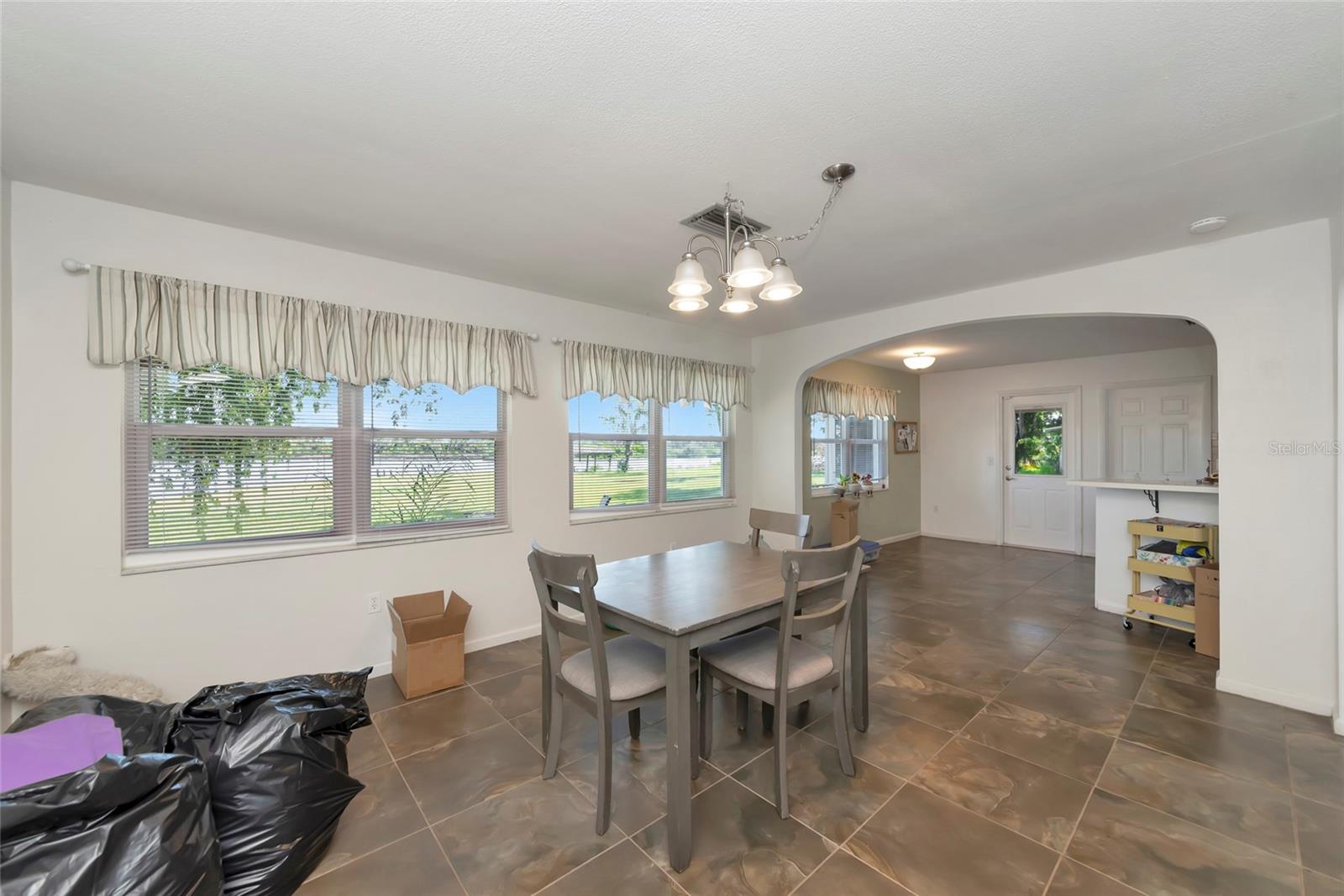 11903 UPPER MANATEE RIVER RD, BRADENTON, FL, 34212