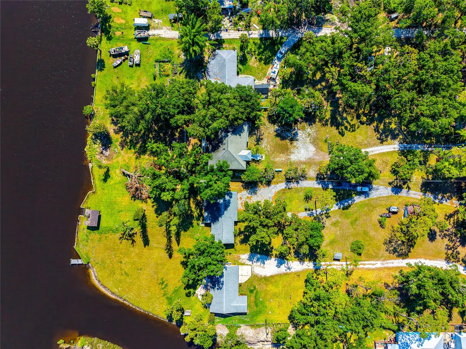 11903 UPPER MANATEE RIVER RD, BRADENTON, FL, 34212