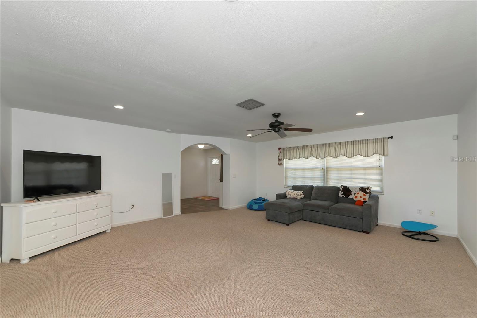 11903 UPPER MANATEE RIVER RD, BRADENTON, FL, 34212