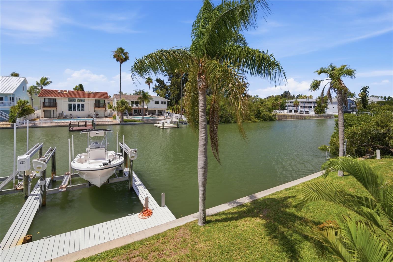 643 GARLAND CIR, INDIAN ROCKS BEACH, FL, 33785