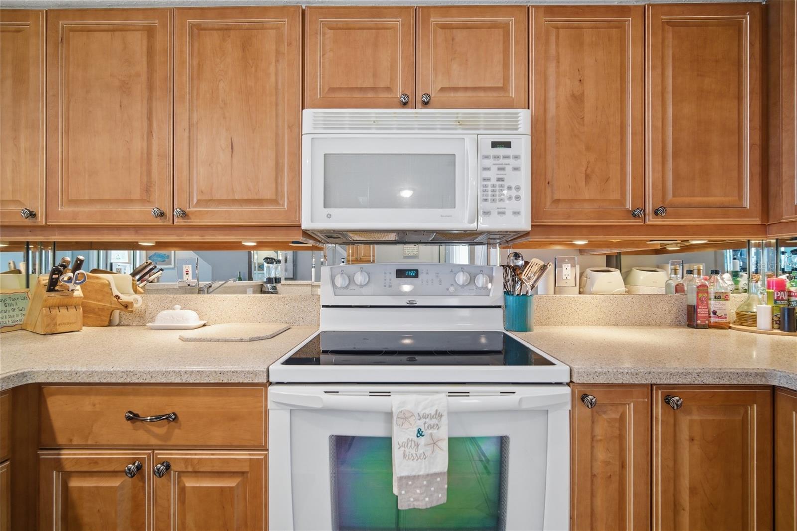 643 GARLAND CIR, INDIAN ROCKS BEACH, FL, 33785