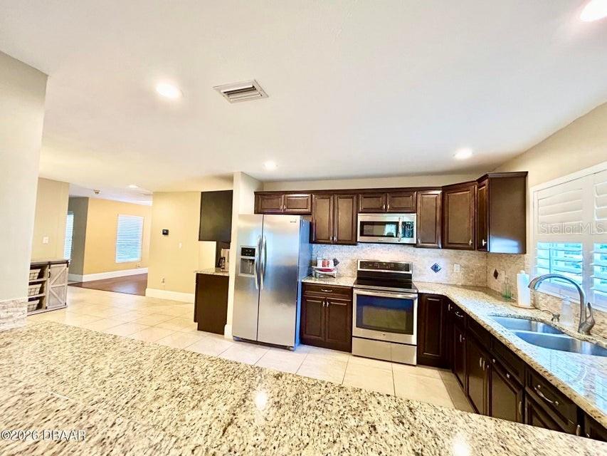 123 RIO PINAR DR, ORMOND BEACH, FL, 32174