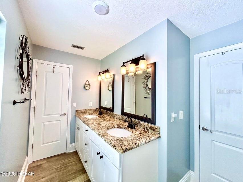 123 RIO PINAR DR, ORMOND BEACH, FL, 32174
