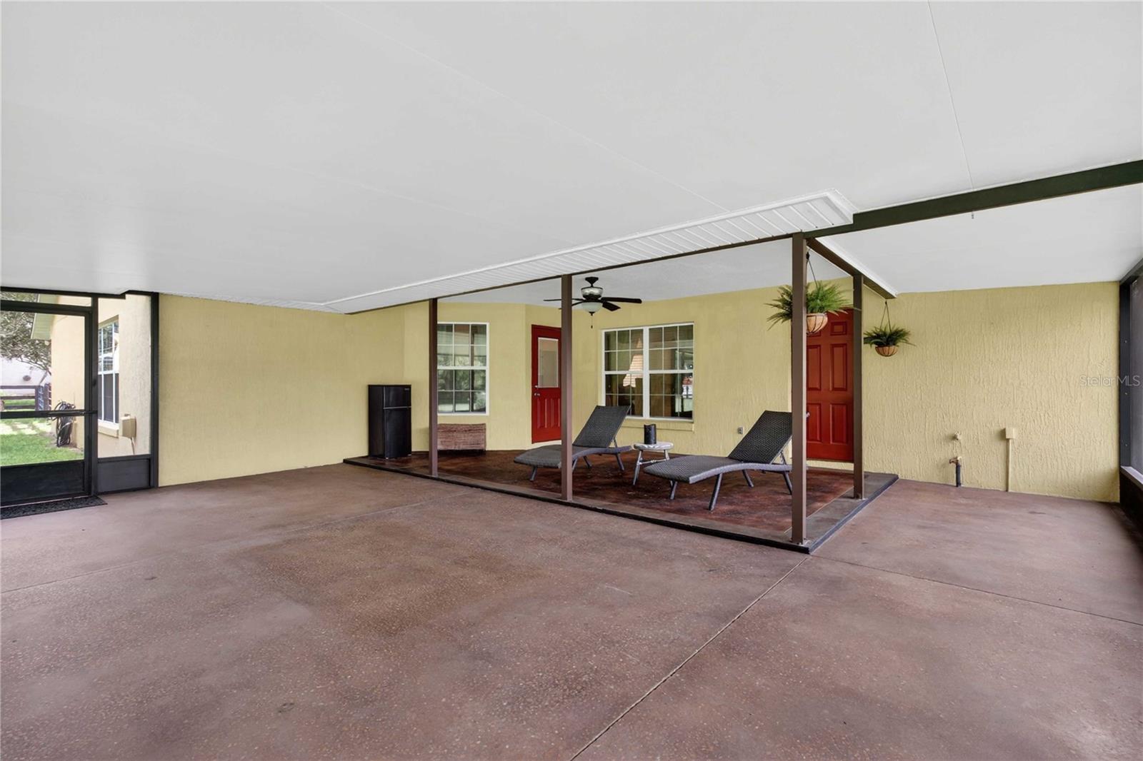 22733 STALLION DR, SORRENTO, FL, 32776