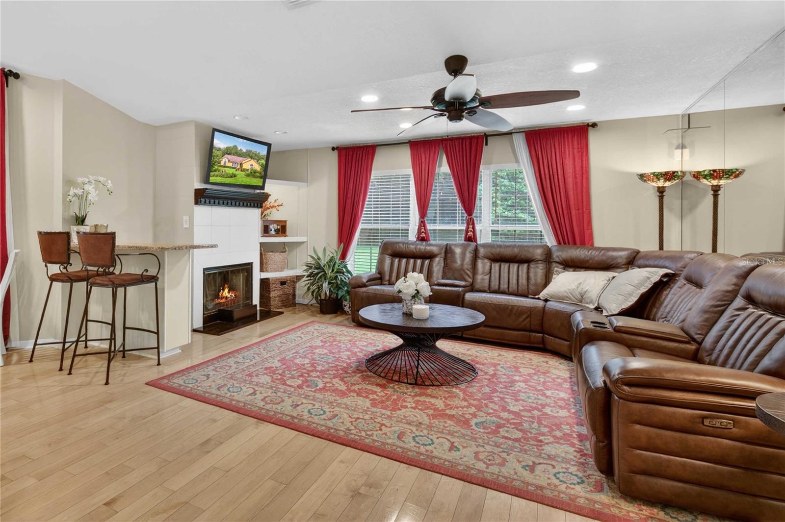 22733 STALLION DR, SORRENTO, FL, 32776
