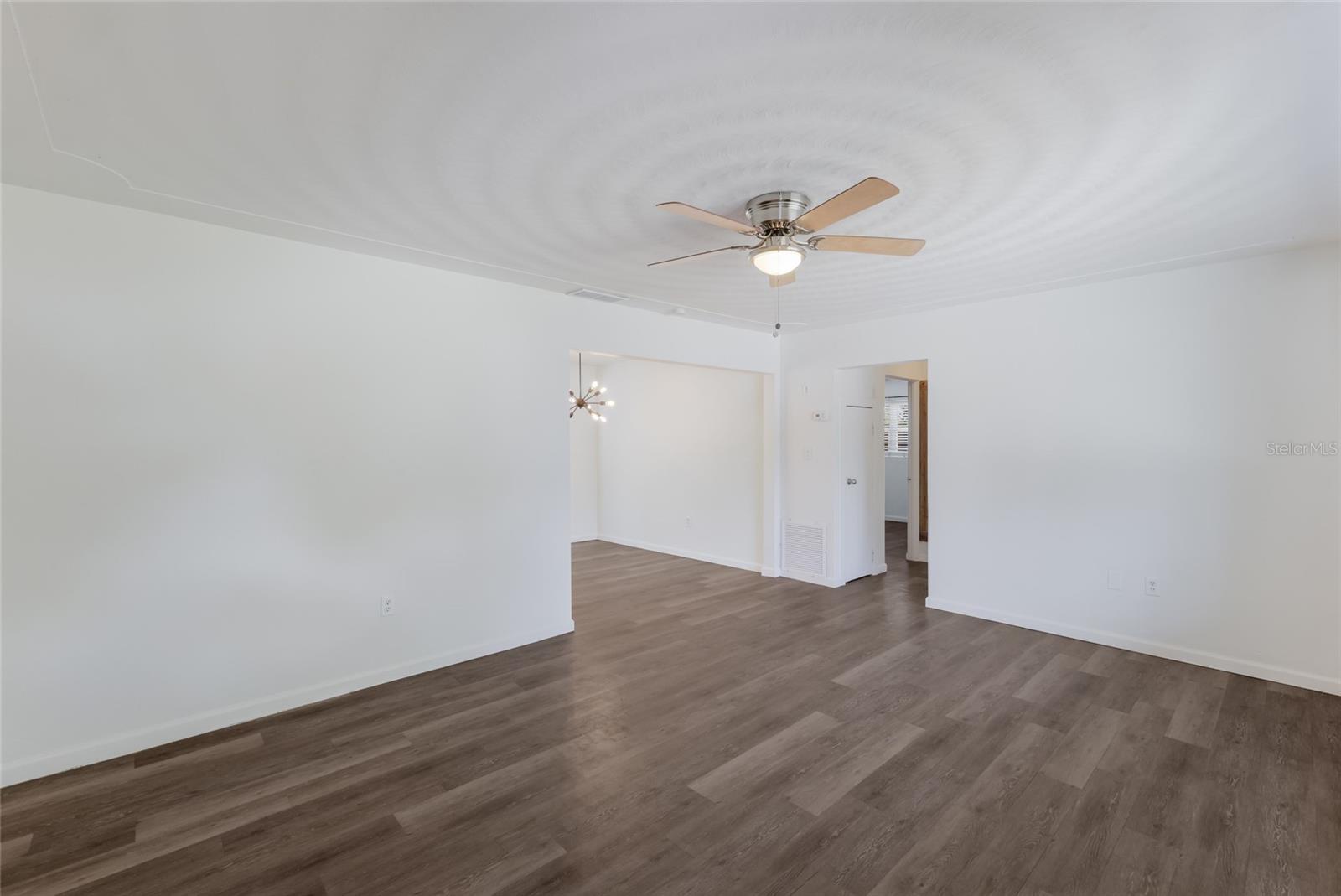 2654 GRAND CAYMAN ST, SARASOTA, FL, 34231