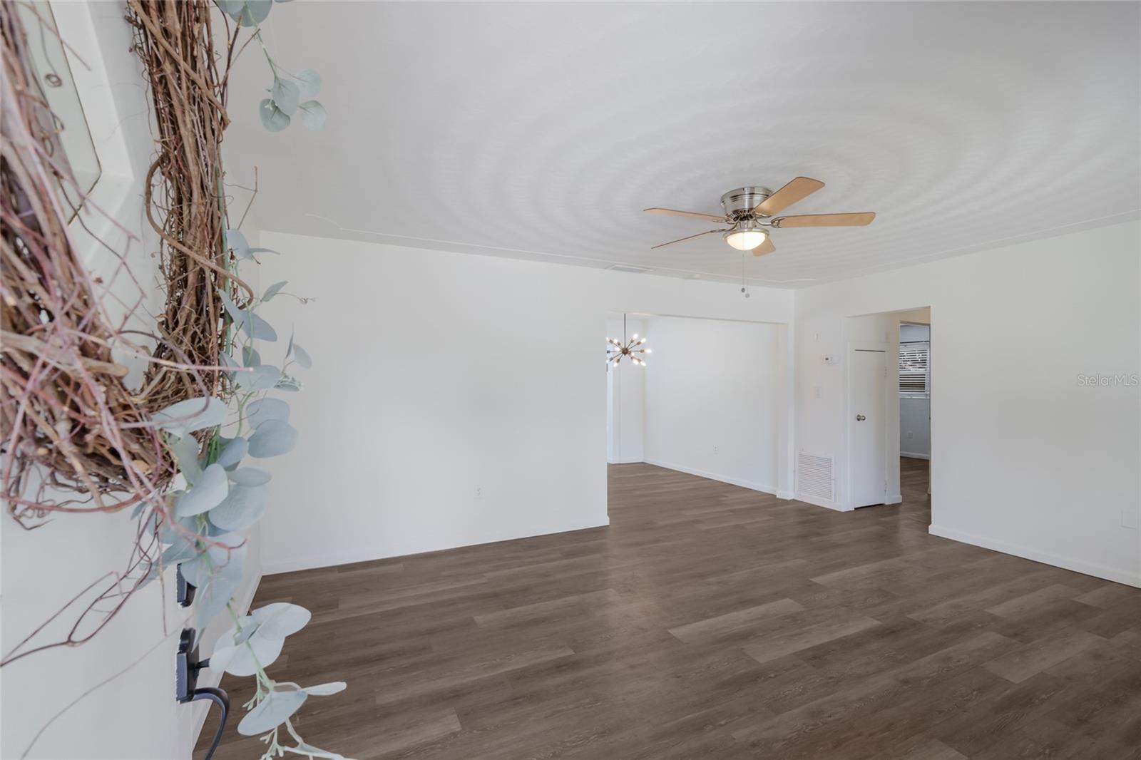 2654 GRAND CAYMAN ST, SARASOTA, FL, 34231
