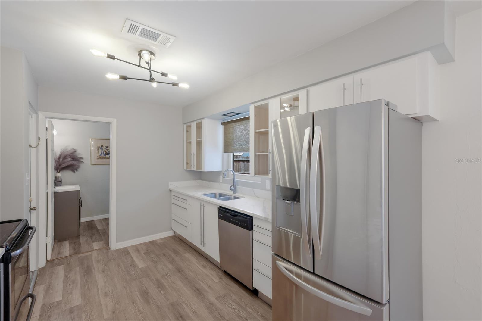2654 GRAND CAYMAN ST, SARASOTA, FL, 34231