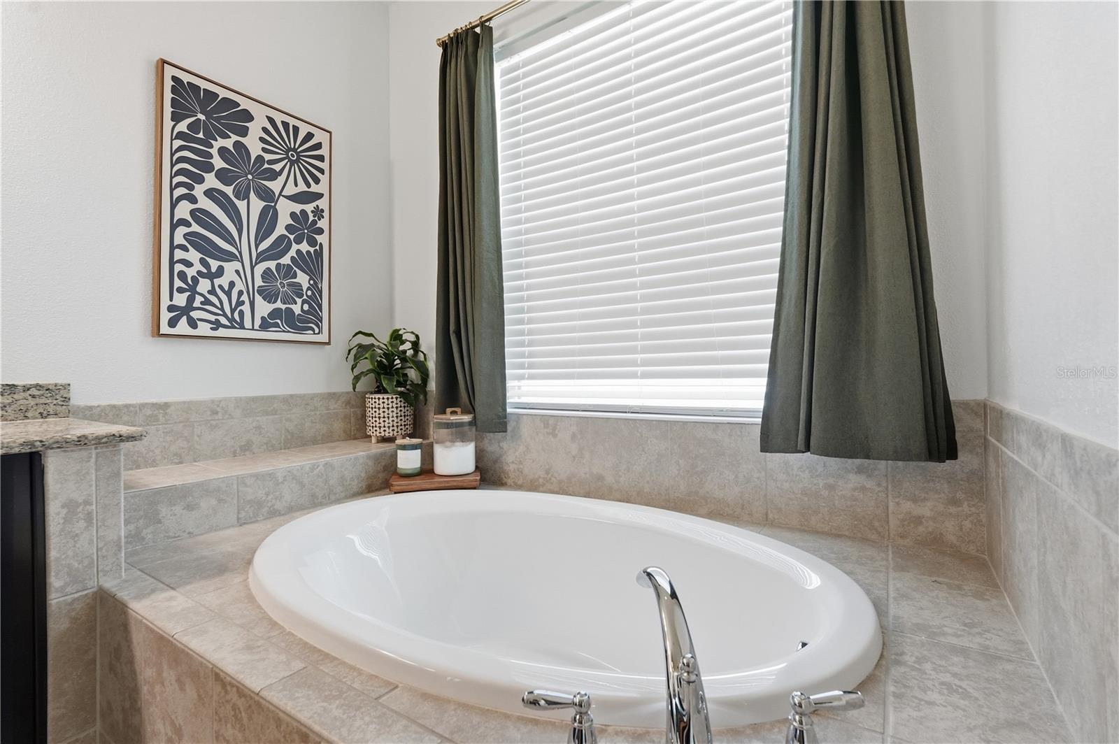 8504 GRAND ASPEN WAY, RIVERVIEW, FL, 33578