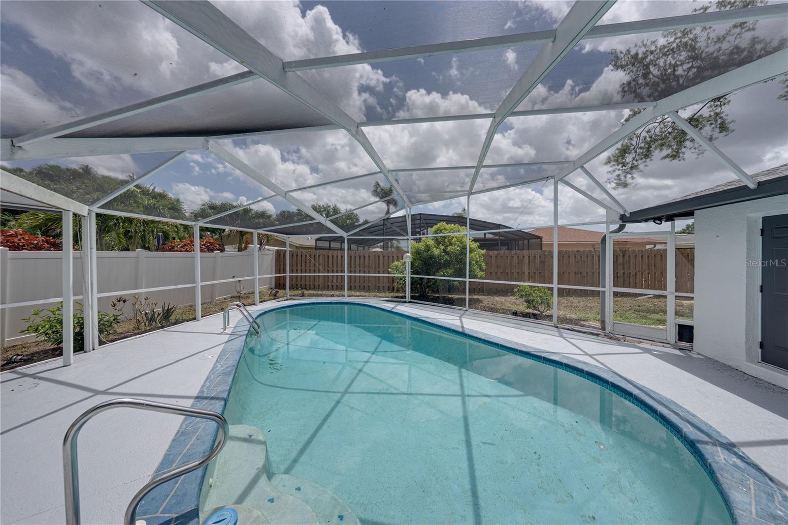 9305 120TH LN, SEMINOLE, FL, 33772