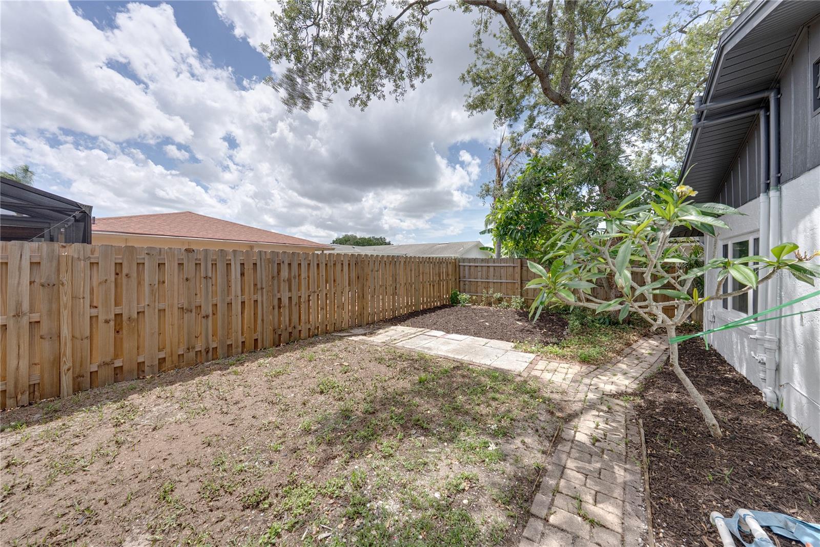 9305 120TH LN, SEMINOLE, FL, 33772