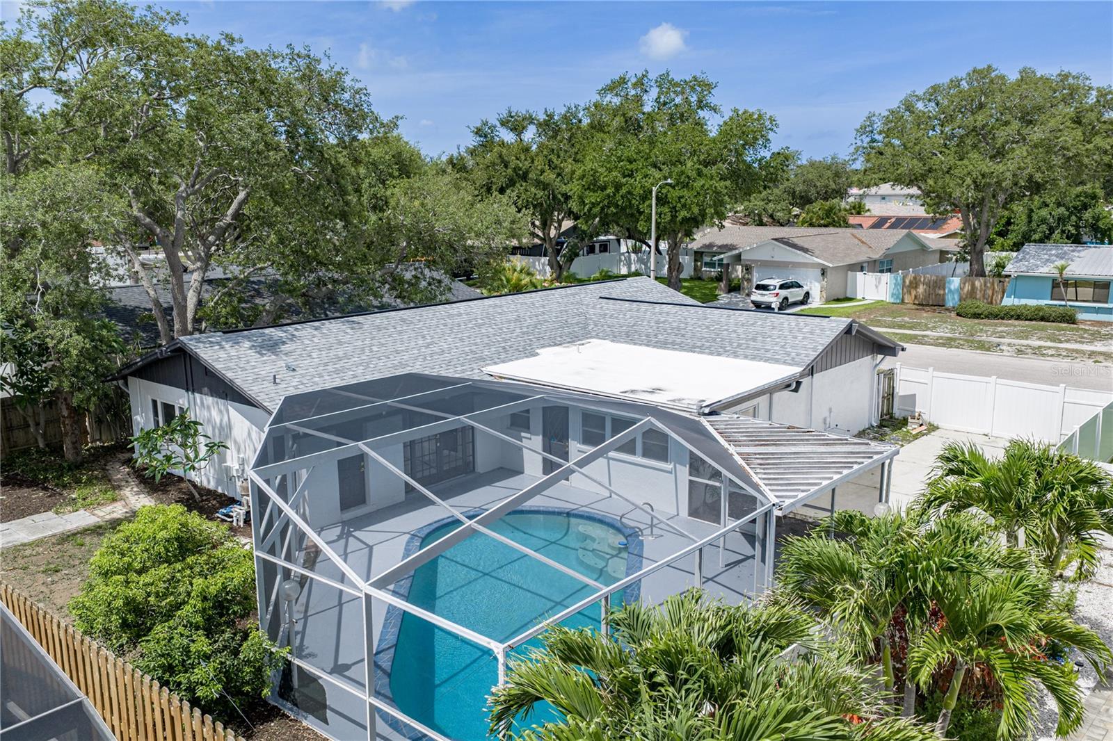 9305 120TH LN, SEMINOLE, FL, 33772