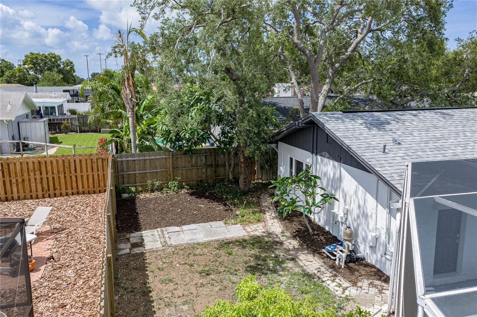 9305 120TH LN, SEMINOLE, FL, 33772
